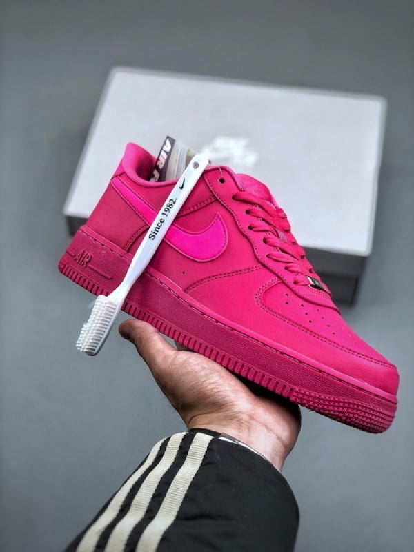 Nike Air Force 1 Low 07 Rosa Vibrante - Vista 1
