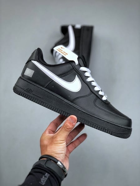 Nike Air Force 1 Low '07 Colaboração Especial - Vista 2