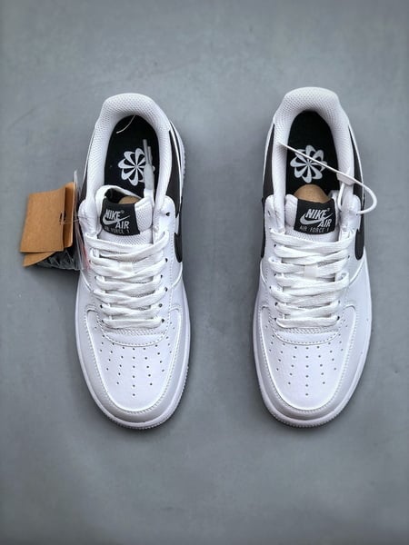Nk Air Force 1 '07 Low Preto e Branco Gancho Quebrado - Vista 6