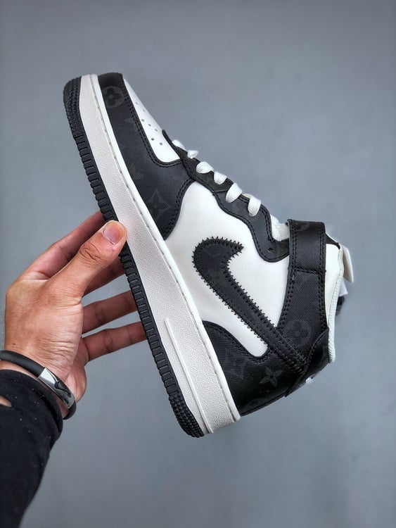 Nk Air Force 107 Mid Bege e Preto - Vista 9