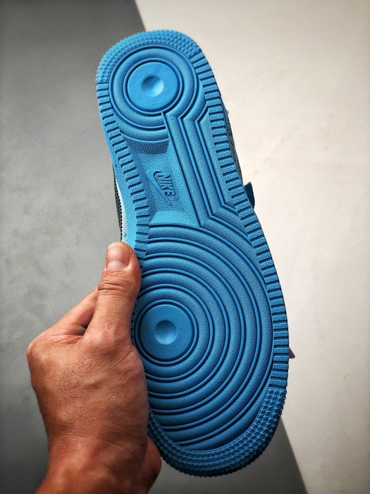 Off-White x Air Force 1 Low Azul - Vista 4