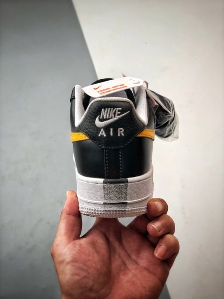 PEACEMINUSONE x NK Air Force 1 - Vista 3