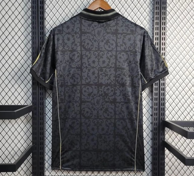 Liverpool F.C. Special 25/26 - Vista 2