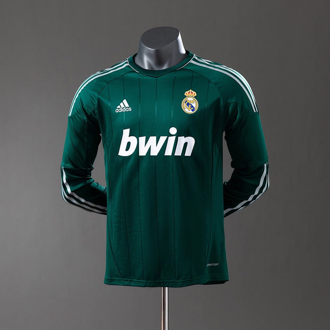 Camisola Terceira do Real Madrid 2012/2013 (Retro, Versao Jogador, Manga Longa) - Vista 1