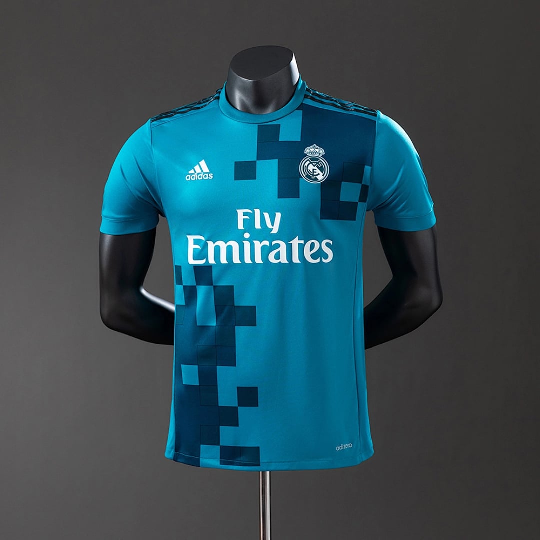 Camisola Terceira do Real Madrid 2017/2018 (Retro, Versao Jogador) - Vista 1