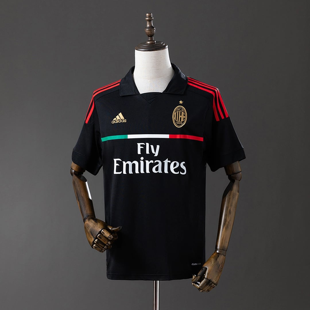 Camisola Terceira do AC Milan 2011/2012 (Retro) - Vista 1
