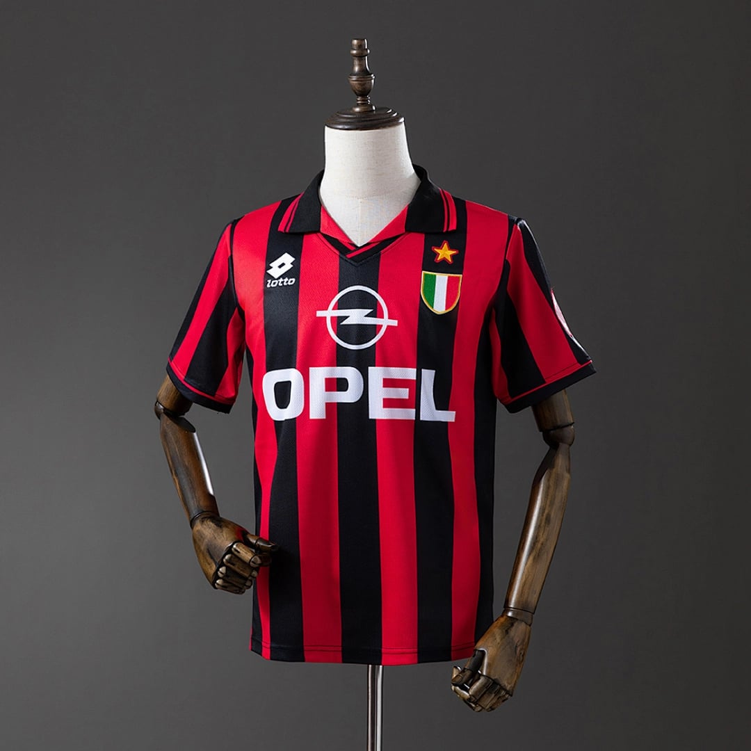 Camisola Principal do AC Milan 1996/1997 (Retro) - Vista 1