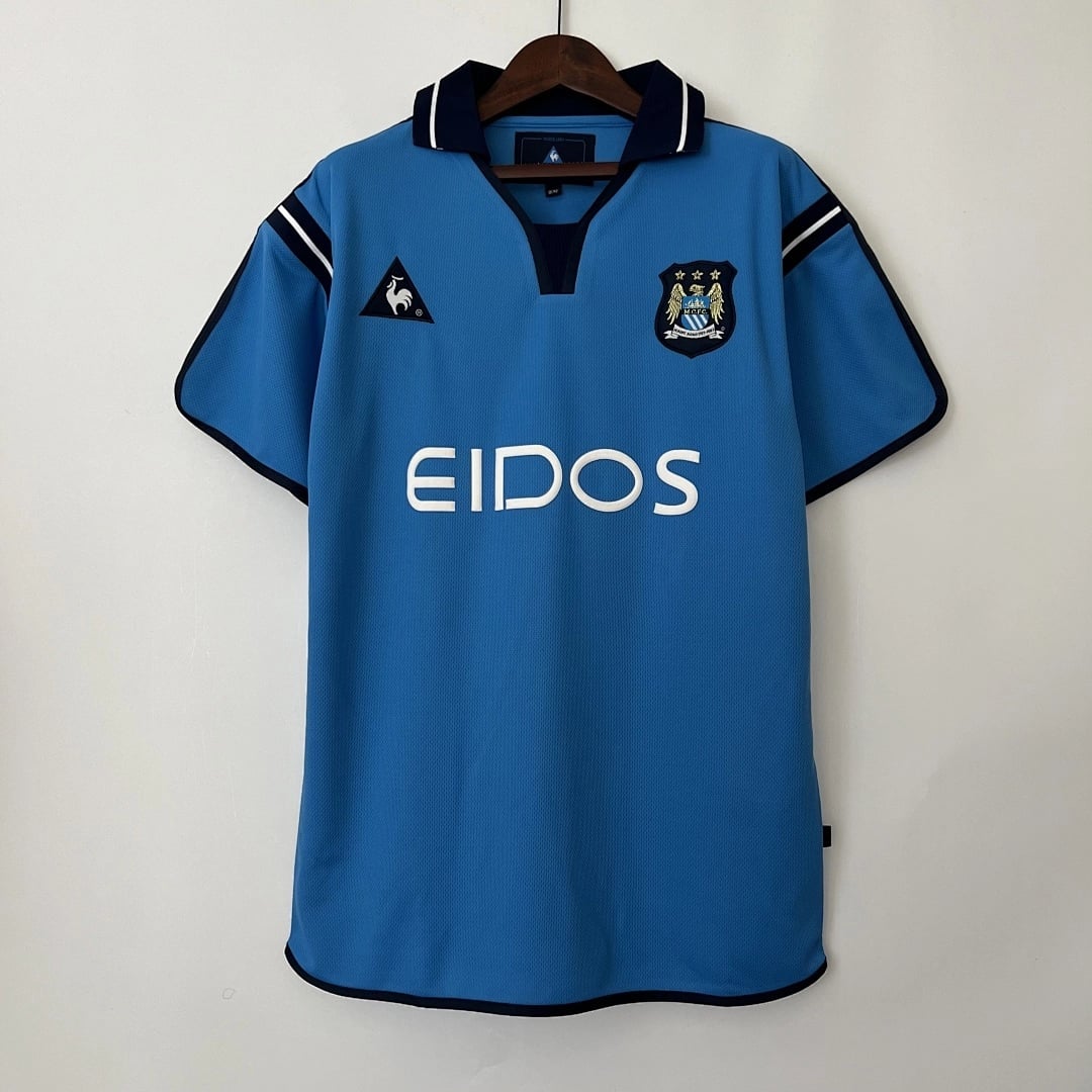 Camisola Principal do Manchester City 2001/2002 (Retro) - Vista 1