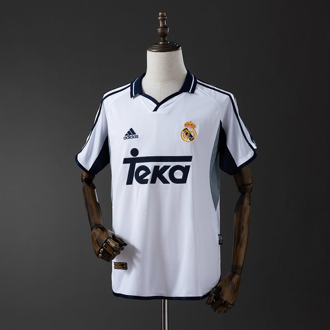 Camisola Principal do Real Madrid 2000/2001 (Retro) - Vista 1