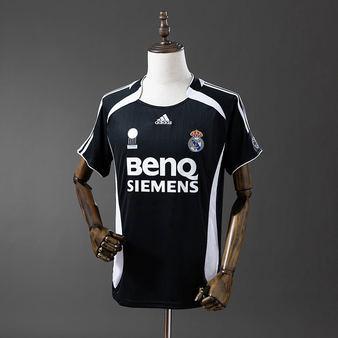 Camisola Terceira do Real Madrid 2006/2007 (Retro) - Vista 1
