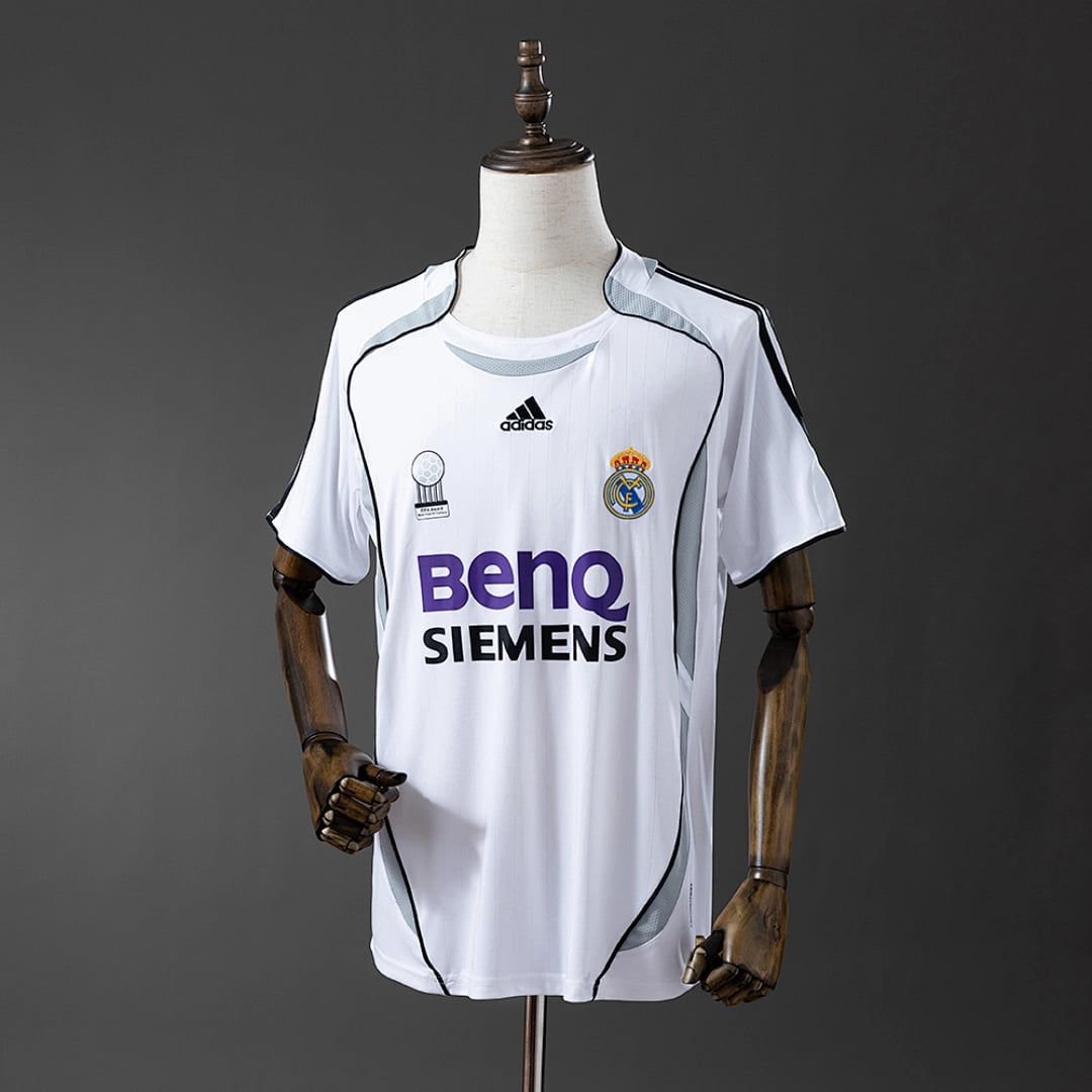 Camisola Principal do Real Madrid 2006/2007 (Retro) - Vista 1