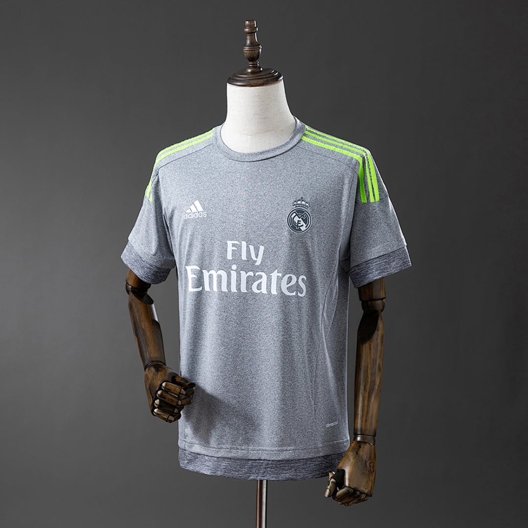 Camisola Alternativa do Real Madrid 2015/2016 (Retro) - Vista 1