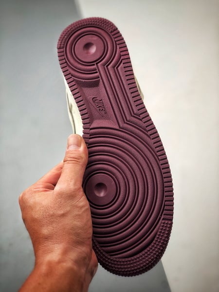 Stussy x Air Force 1 Low Branco e Vinho - Vista 4