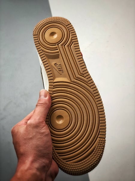 Sup x Air Force 1 Low Creme e Caqui 3M - Vista 4