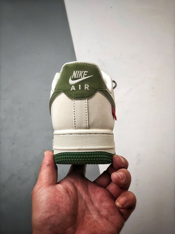 Sup x Air Force 1 Low Creme e Verde 3M - Vista 3