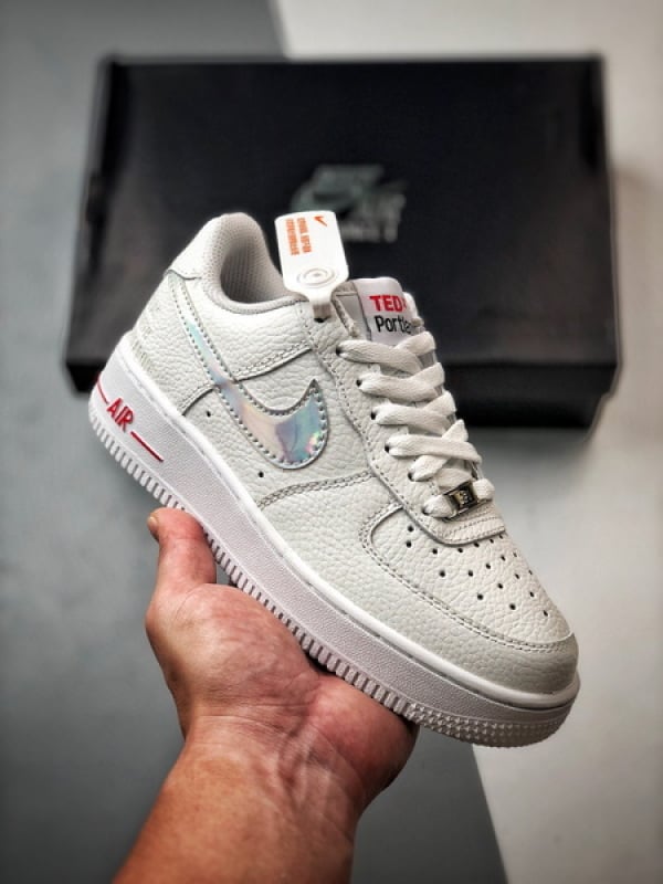 TEDxPortland x Air Force 1 Low Branco Laser - Vista 1