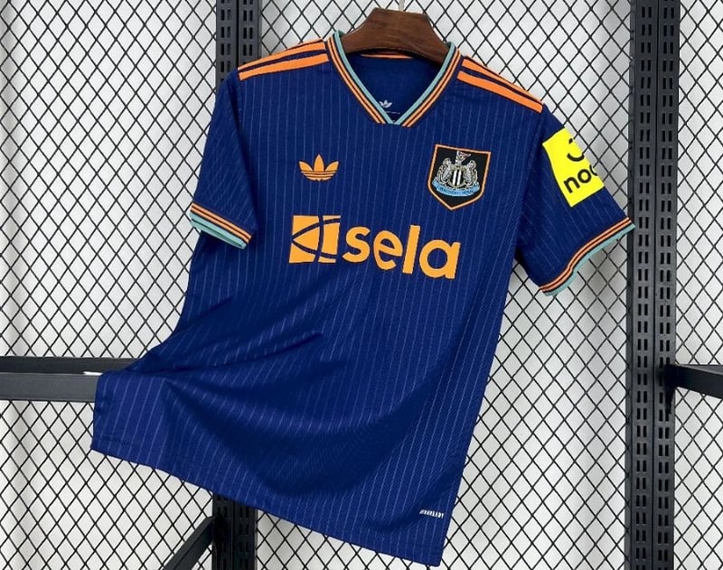 Newcastle United Third Jersey 25/26 - Vista 1