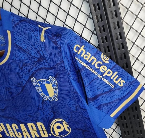 F.C. Famalicão Away Jersey 25/26 - Vista 3