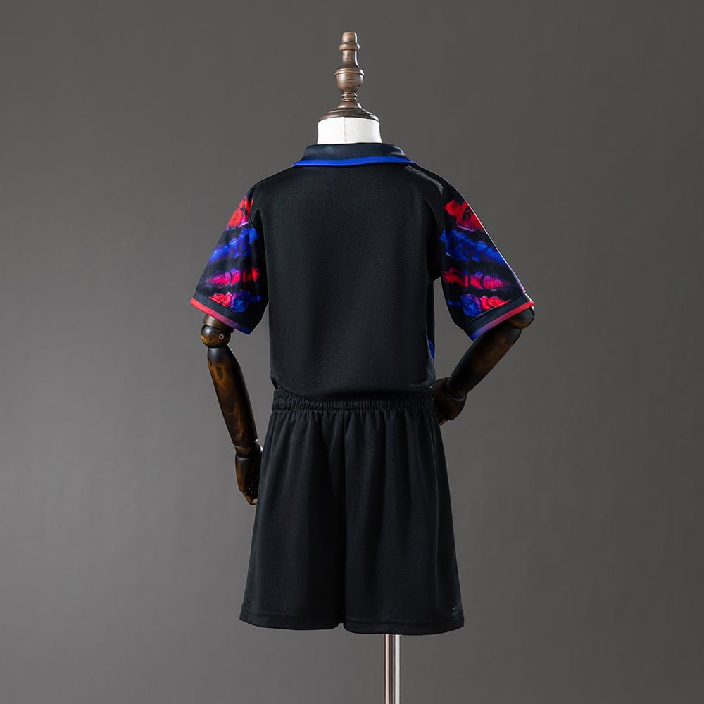 Kit Criança Barcelona Special Edition 2025/26 - Vista 2