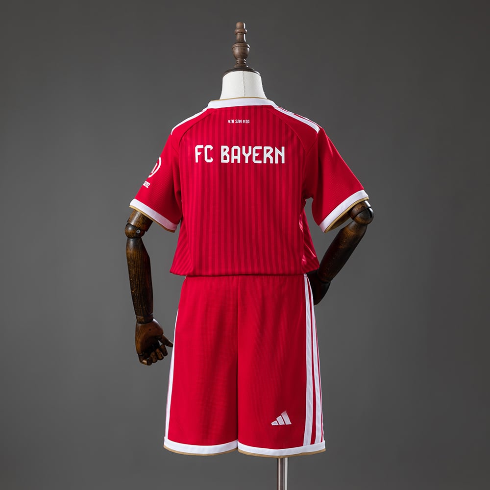 Equipamento Criança Bayern Munique 2026/2027 Principal - Vista 2