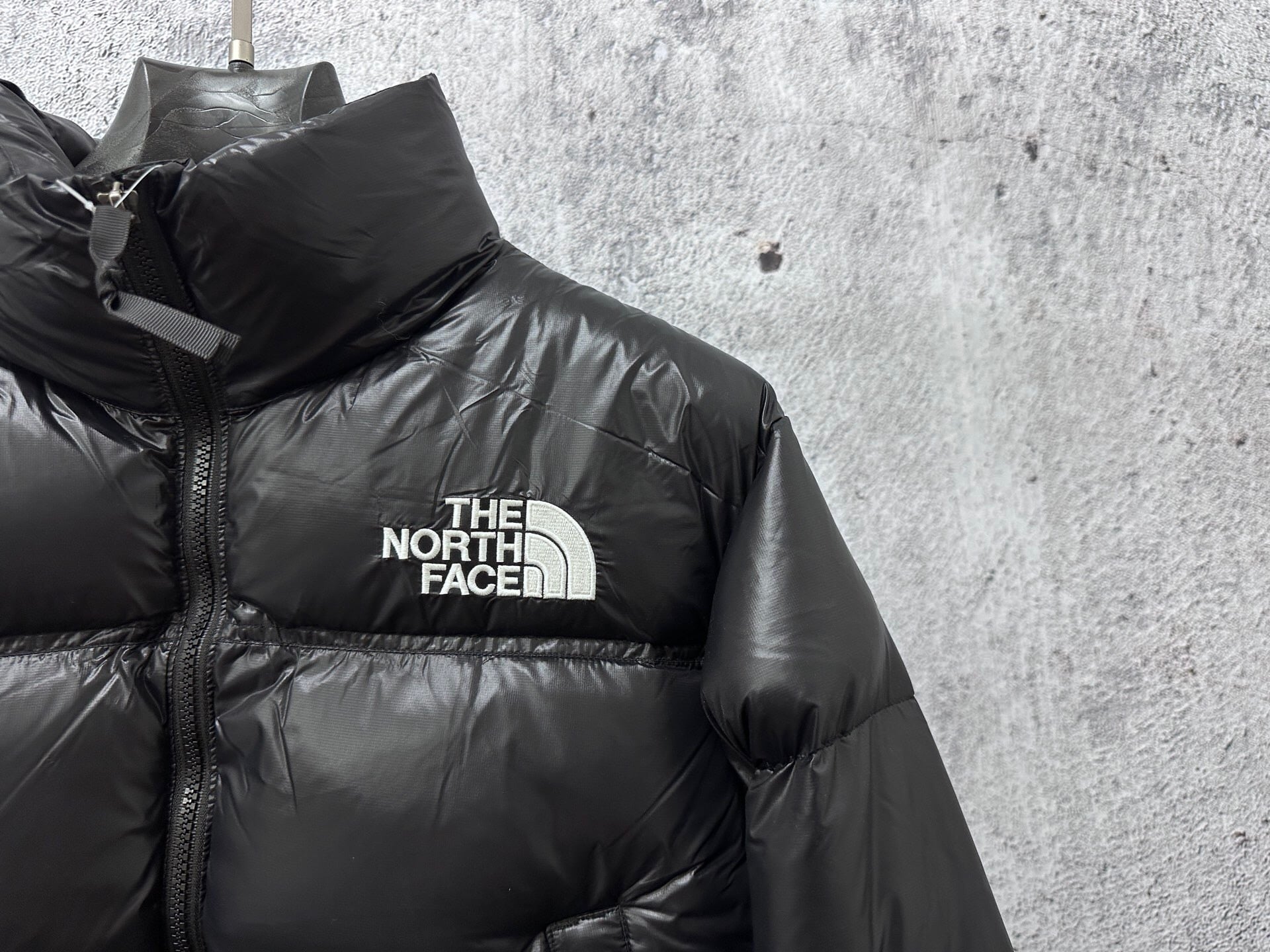 The North Face classic mulher 700 preto brilhante - Vista 4