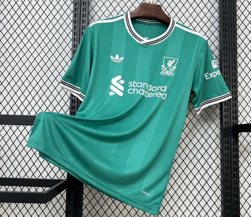 Liverpool Third Jersey 2025/26 - Vista 1