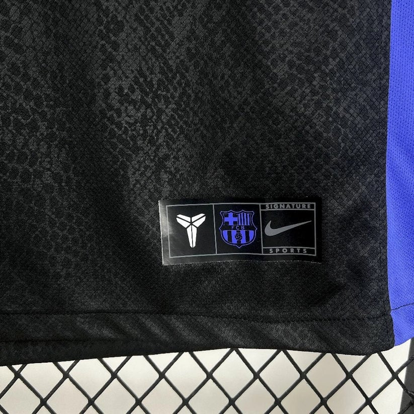 Barcelona X Kobe Bryant Pre-Match Kit 25/26 - Vista 5