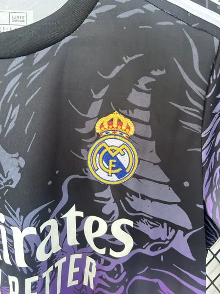Real Madrid Special Edition V 25/26 - Vista 3