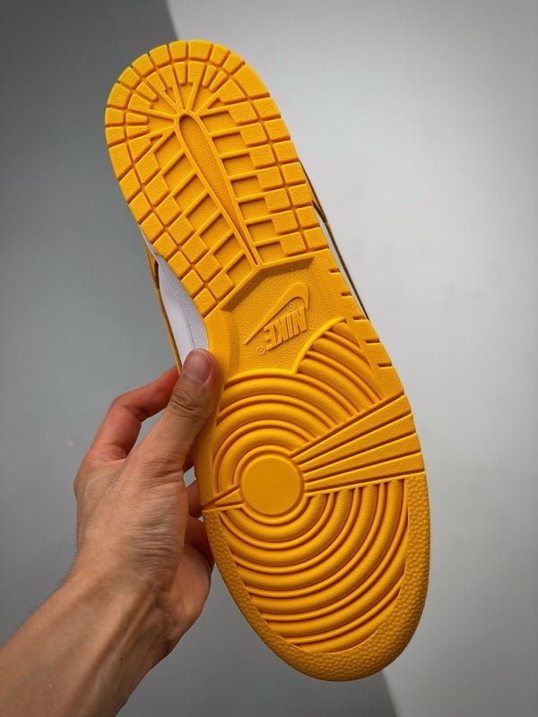 Nike Dunk Laser Orange - Vista 13