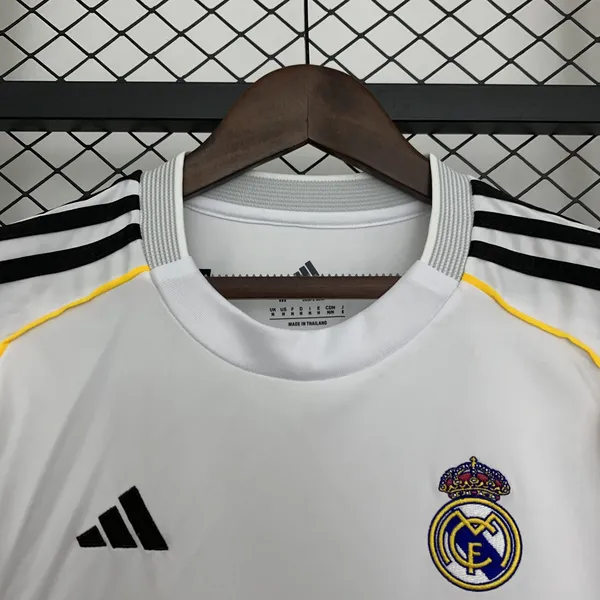 Real Madrid 2025/26 Home Jersey - Vista 5