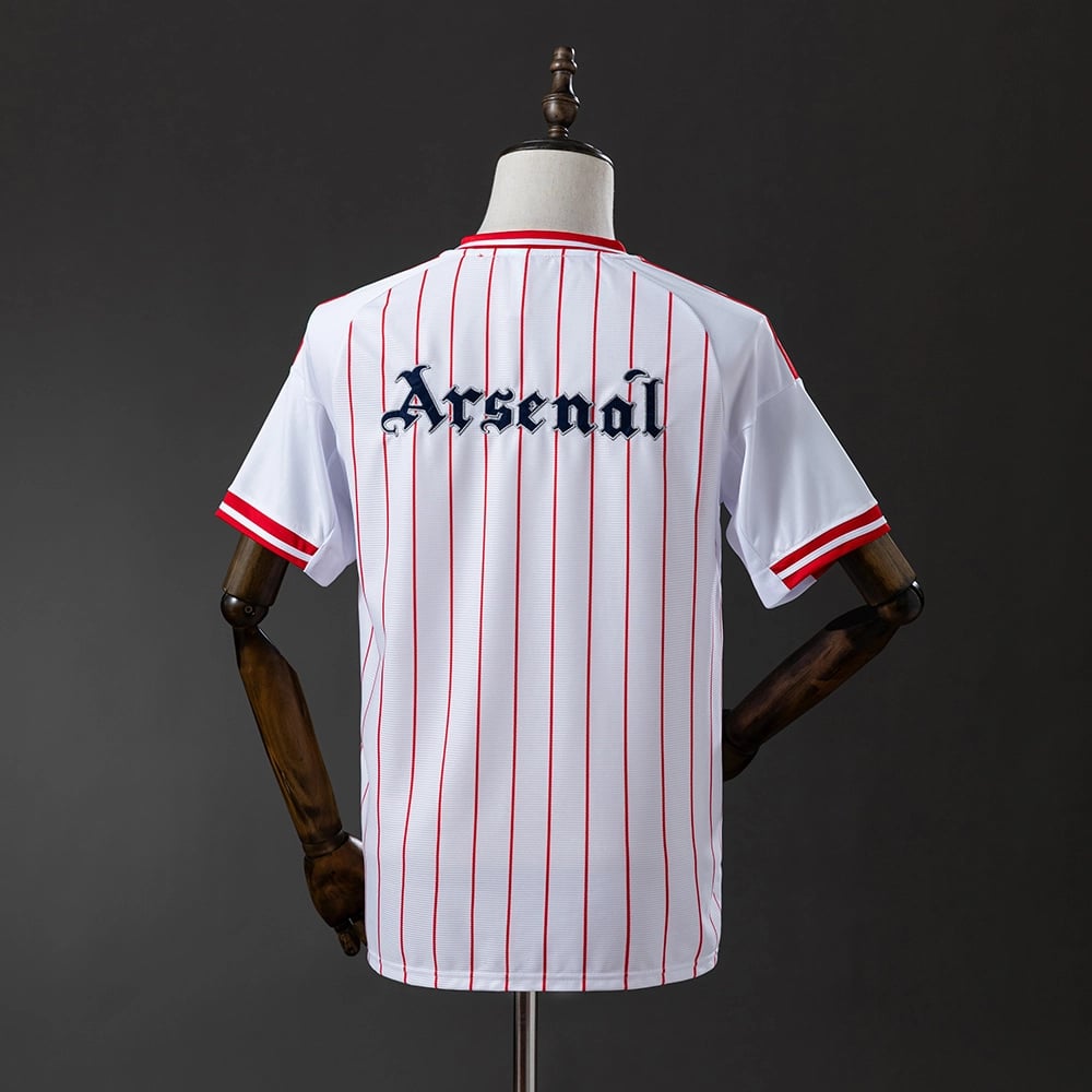 Camisola Arsenal Especial MLB 2025 - Vista 2