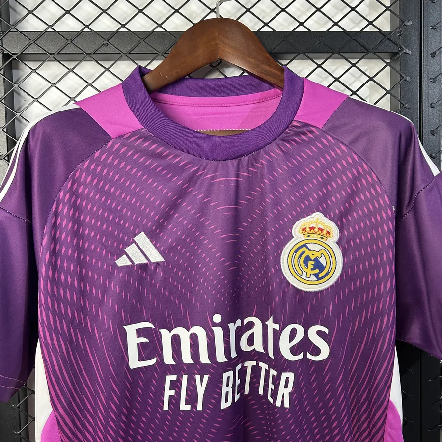 Real Madrid 2025/26 Goalkeeper Jersey - Vista 5