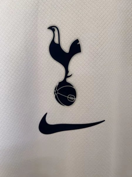Tottenham Home Jersey 2025/26 - Vista 5