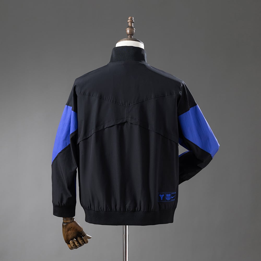 Corta‑Vento FC Barcelona x Kobe Preto - Vista 2