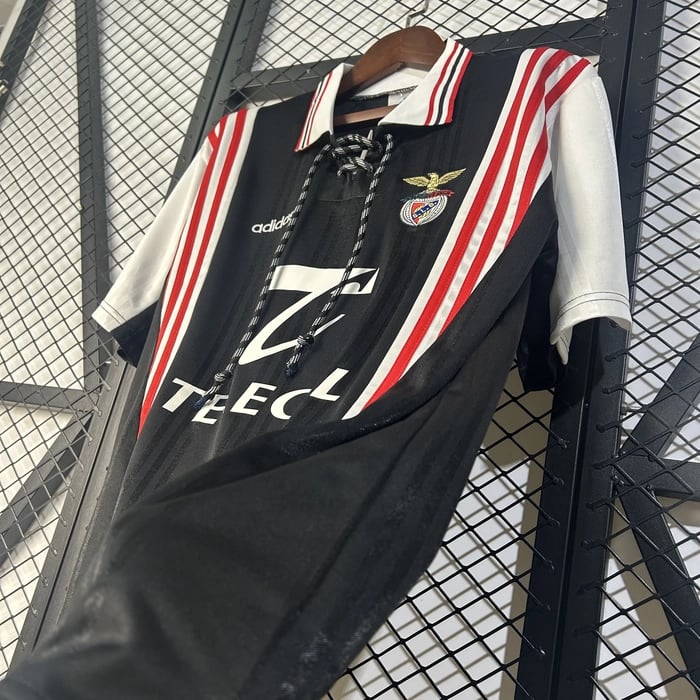 SL Benfica Retro Away Jersey 97/98 - Vista 3