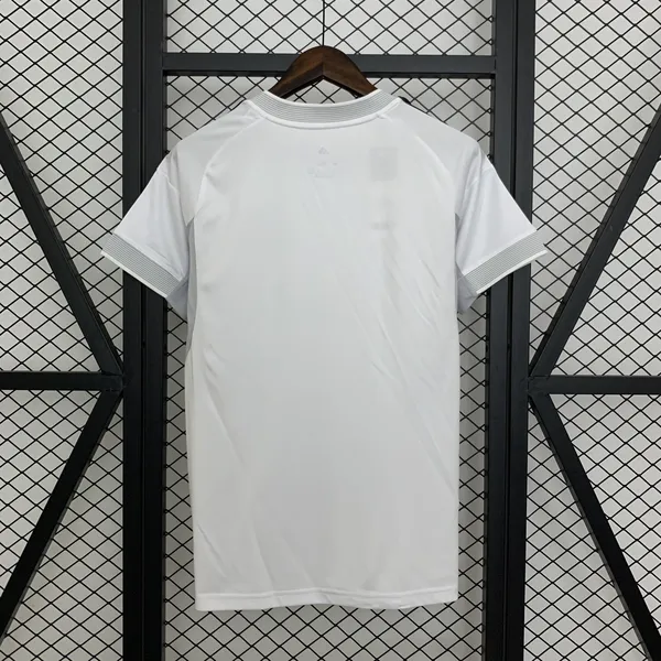 Real Madrid 2025/26 Home Jersey - Vista 2