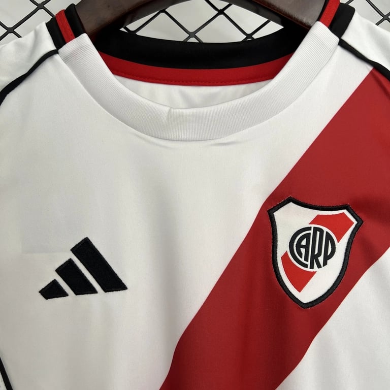 River Plate Kids Home Kit 2025/26 - Vista 3