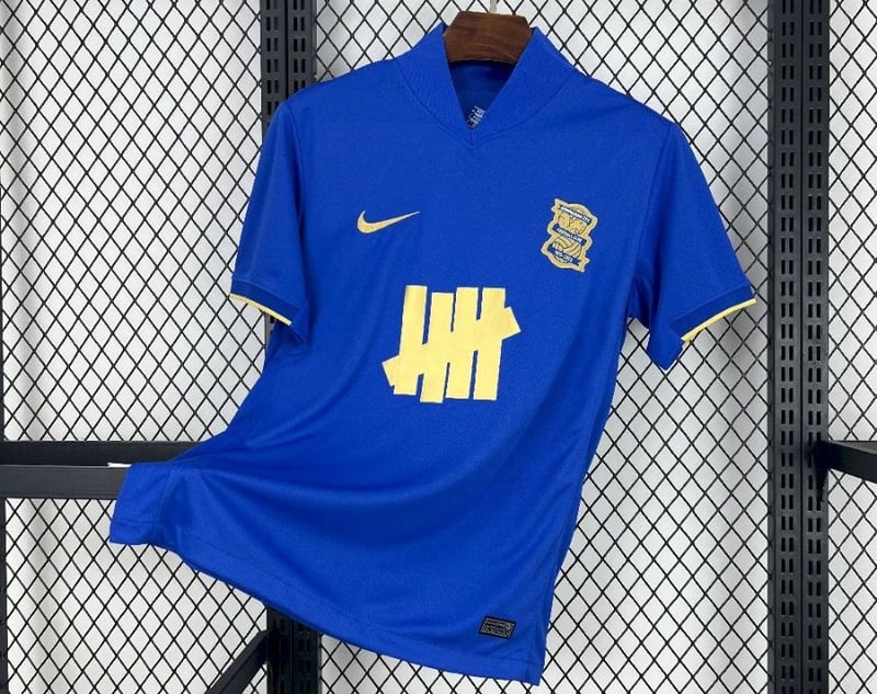 Camisola Birmingham City FC Principal 25/26 - Vista 1