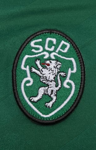 Sporting CP Vintage Green 90s Limited Edition Jersey - Vista 4