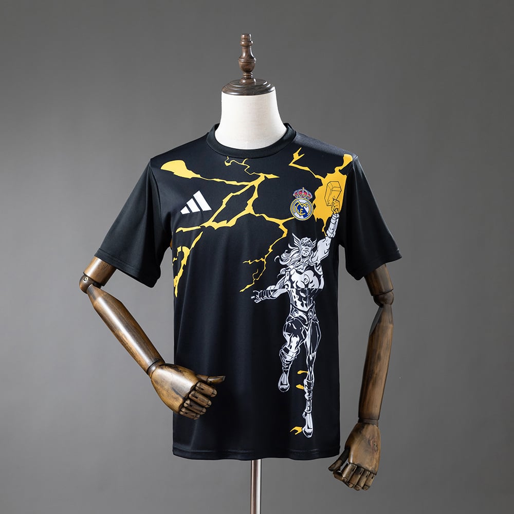 Real Madrid Avengers - Pre-Match 25/26 - Vista 1