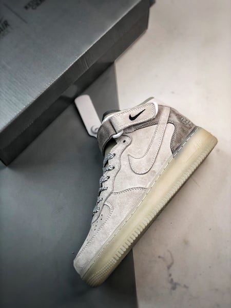 Air Force 1 07 Mid Branco e Cinzento - Vista 8