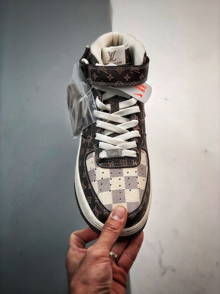 Air Force 1 07 Mid LV Bege e Marrom Estampado Completo - Vista 9