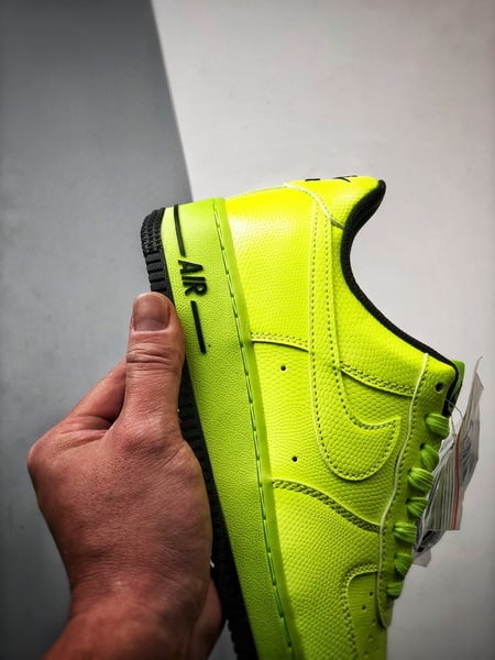 Air Force 1 Low Verde Fluorescente - Vista 2