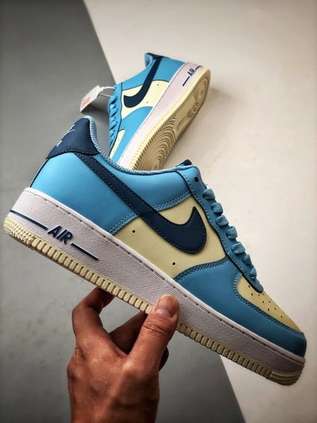 Air Force 1 Low Azul e Bege - Vista 7