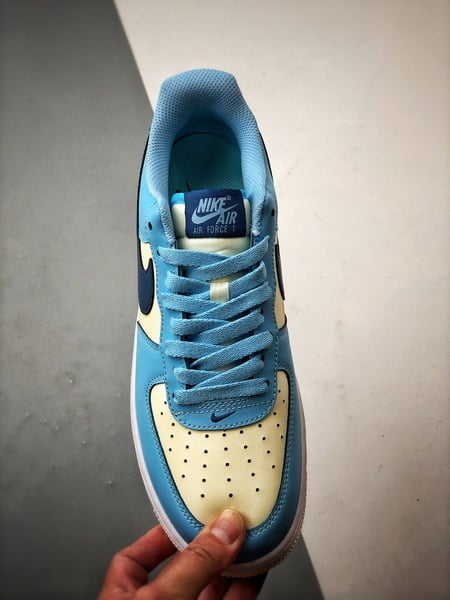 Air Force 1 Low Azul e Bege - Vista 9