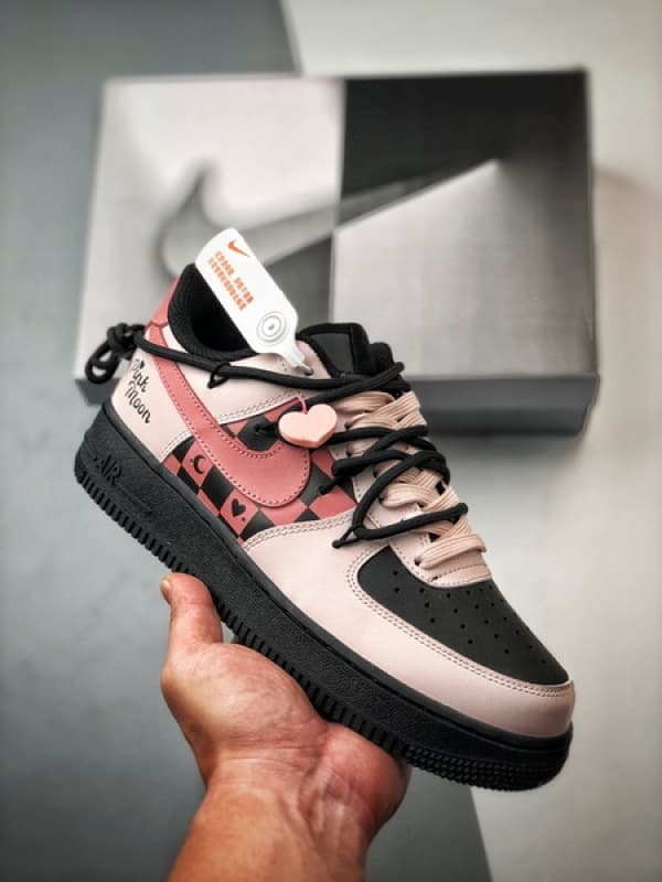 Air Force 1 Low Black Sugar Girl Preto e Rosa com Cordões
