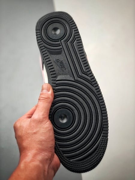 Air Force 1 Low By You Preto, Branco e Rosa - Vista 5