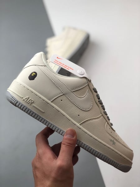 Bape x Air Force 1 Low Branco e Cinza - Vista 7