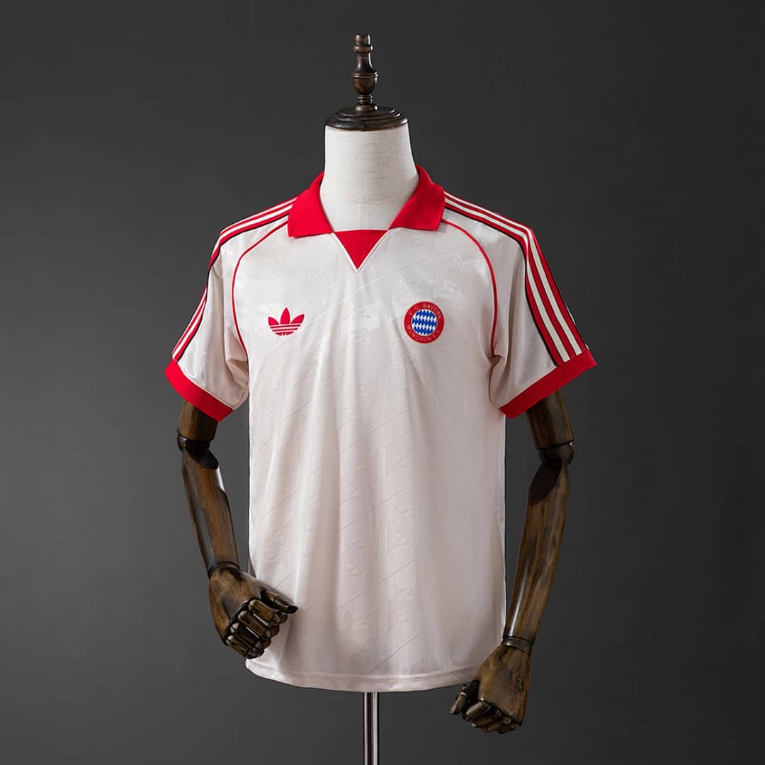 Camisola Bayern Munich (2)