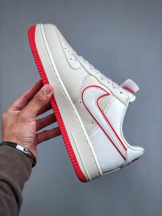 Nike AF1 Low 07 x Supreme Bege Vermelho Mini Gancho Estrela - Vista 9